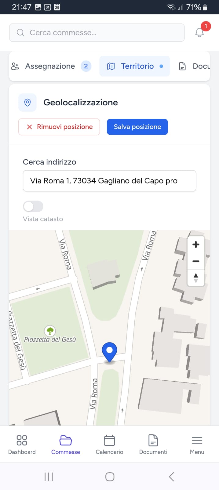 Geolocalizzazione dell'immobile della commessa su smartphone, con mappa e ricerca dell'indirizzo